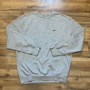 Y2K solo swoosh nike crewneck